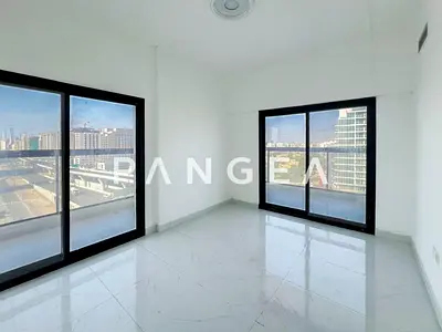 Corner Unit | Vastu Compliant | Flexible Cheques
