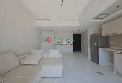 PRIME LOCATION | OPEN LAYOUT | Semi Furnished