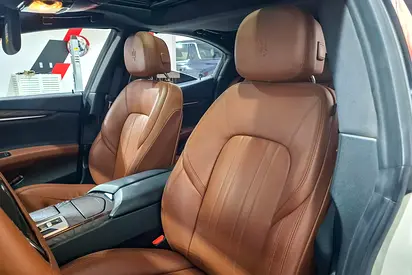 صورة مصغرة 11 لـ 2015 Maserati GHIBLI
