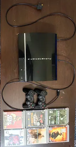 PS3 Fat + 2 Controllers + 6 Games⁠