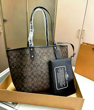 COACH BAG WITH ORIGINAL BOX