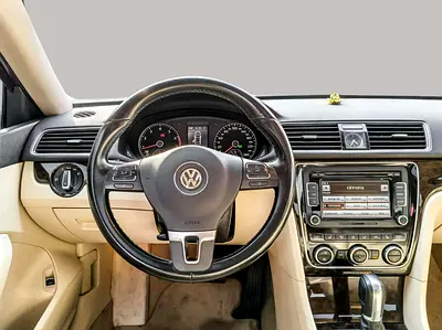 صورة 10 لـ 2015 Volkswagen PASSAT