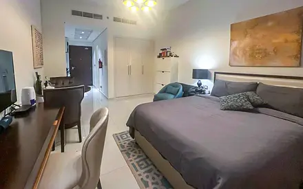 High Floor | Spacious | 12 Cheques