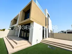 Larger Plot | Twin Villa | Green Belt