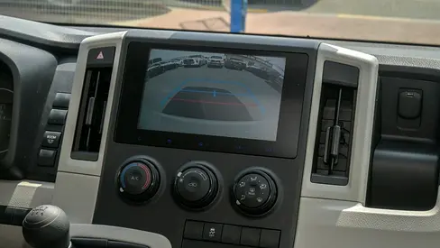 2025 Toyota HIACE — фото 14