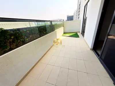 Sunlit Terrace Villa Views Vacant Misk 2 Gem