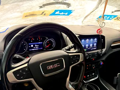 2021 GMC TERRAIN 照片 8