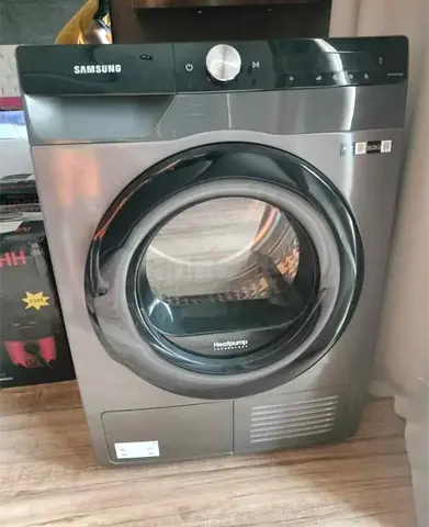 Samsung dryer 8kg heat pump perfect working