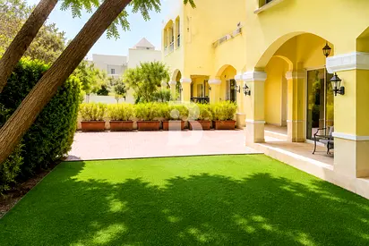 Vacant on Transfer | Ground Floor |Spacious Layout