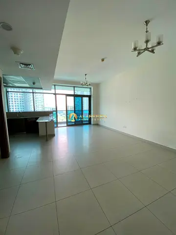 Spacious 1 BR | Great Layout | Chiller Free