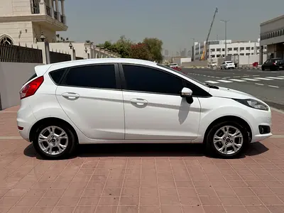 2013 FORD FIESTA 照片 8