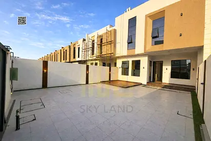 طابقين وروف_شامل رسوم التسجيل_قابل للتفاوض_تملك حر
