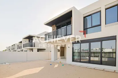 Corner plot | Single Row | Spacious Townhouse | 3,731.52 Sqft