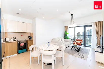 Fully Furnished 2 Br | Vacant | Prime Location