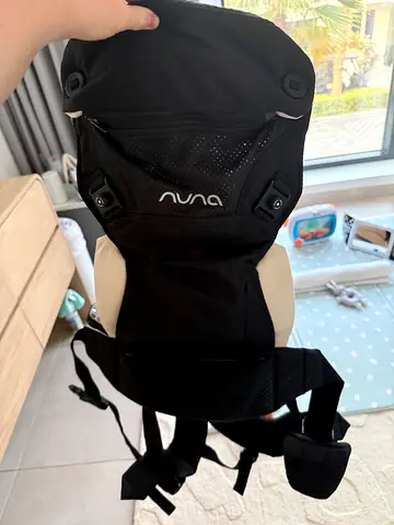 Nuna baby carrier / baby carrier adjustable and comfortable - black