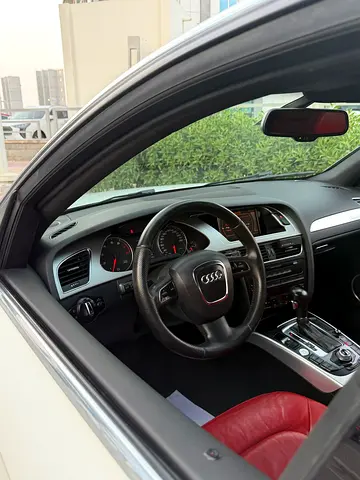 2009 AUDI A4 — фото 19