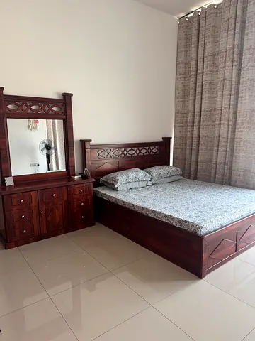 Solid Wood King Bed and Dresser with Mirror - 6 Drawers, Good Condition.