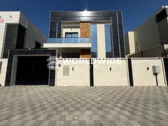 villa for rent in Al-Yasmeen, featuring 5 master bedrooms, a majlis, a living area, and a maid's roo