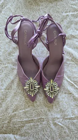 Lilac classy ankle-wrap heels