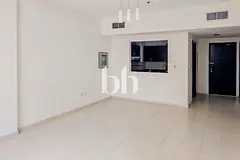 Urgent Sale | Large Unit | Closed Kitchen | Vacant