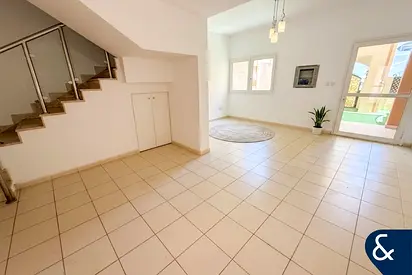 Vacant | Private Balconies | Great Location