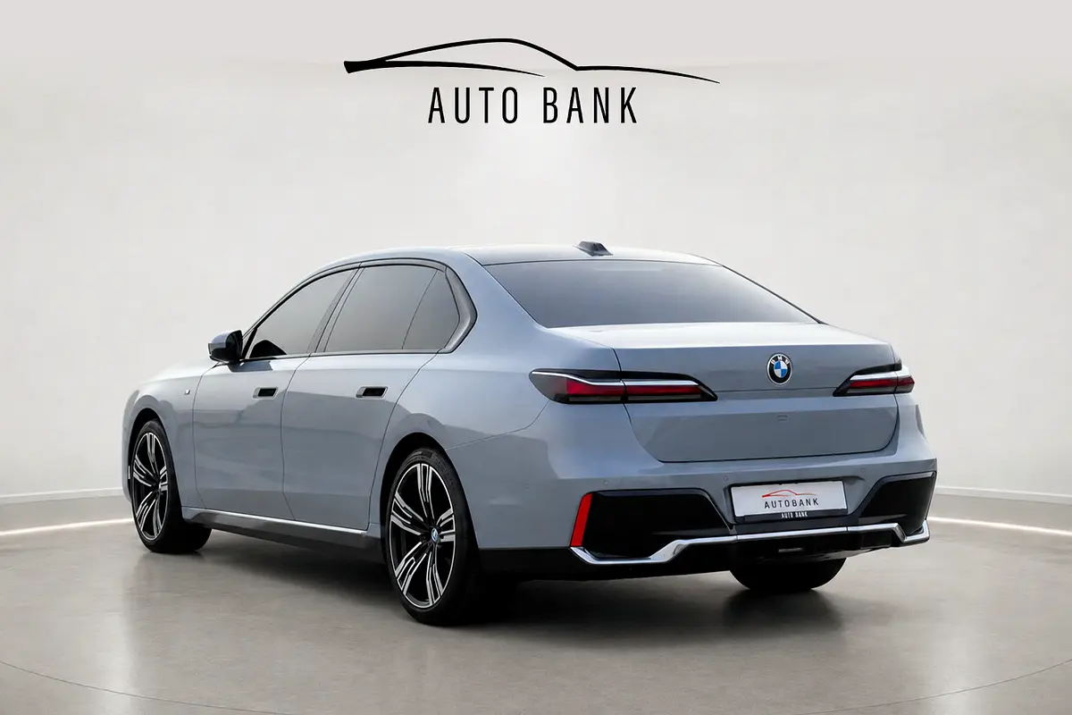 BMW 7-Series 2023