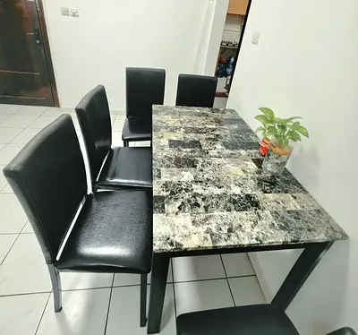 Dinning table