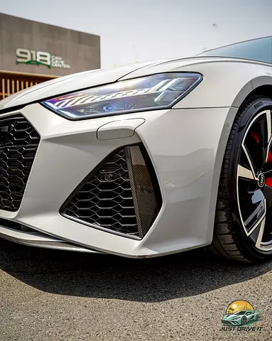 2021 AUDI RS6 — фото 8