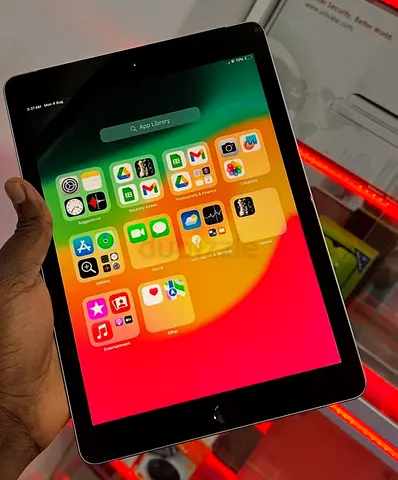 Apple iPad 9.7 128GB WIFI + Cellular Original
