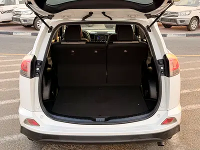 صورة مصغرة 12 لـ 2016 Toyota RAV 4