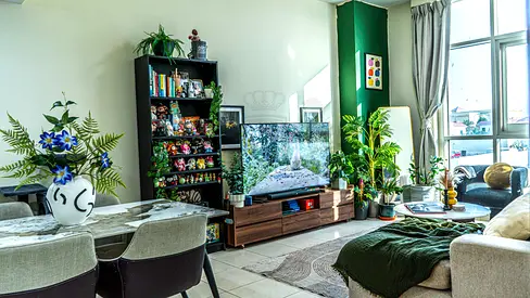 Exclusive 1BR | Investor Deal | 690 Sq.Ft. | Motivated Seller