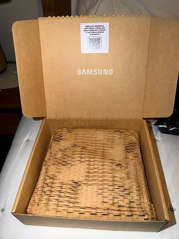 Samsung Fold 8 Ultra Graphite 12GB 512GB TRA UAE Specs