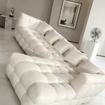 Premium Bouclé Fabric
Soft-touch premium bouclé upholstery provides a cozy feel while adding elegan