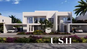 Large Park | Best Layout | Walkin to Golden Beach