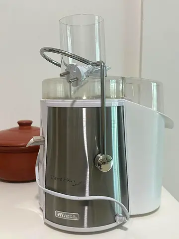 Ariete Centrika Electric Juice Extractor - excellent Working Condition