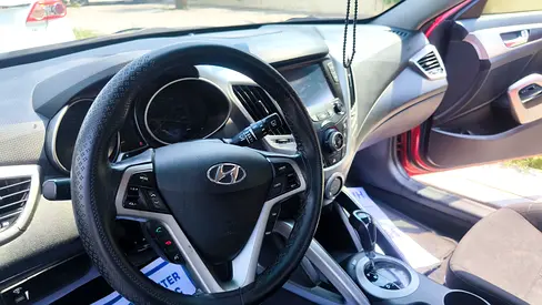 صورة مصغرة 10 لـ 2017 Hyundai VELOSTER