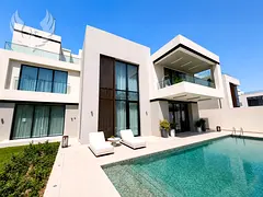 Closest Row To Lagoon | Viewings Possible