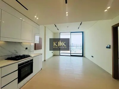 High-Floor 1BR | Downtown City View | Modern Open-Plan Layout | Balcony Terrace