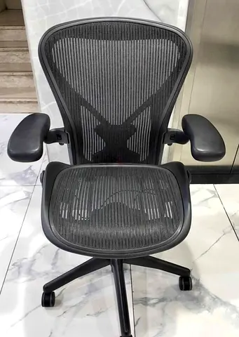 Selling Herman Miller Aeron Office Chair Type B And C Fully Loaded