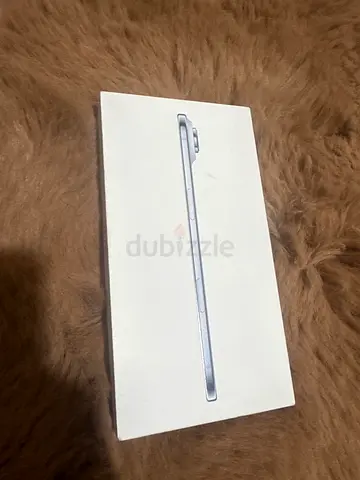 URGENT IPHONE AIR FOR SALE