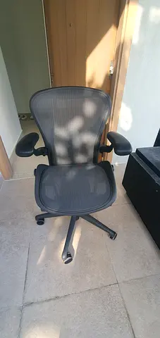 Herman Miller Areon Remasterd Chairs For Selling
