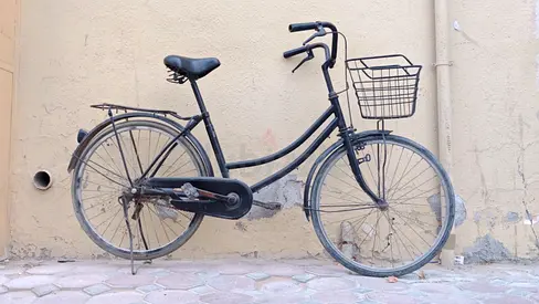 Cruiser bike Japan import Free delivery used refurbished 100% working with basket and soft seat