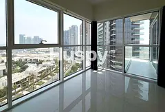 Vacant | Unfurnished | Large Corner Unit