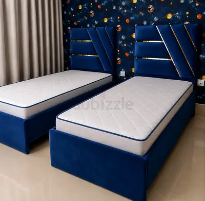 Single Velvet Bed Frames with Headboards (Blue)