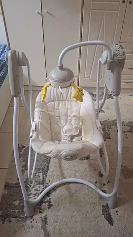 Baby swing