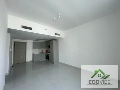 Spacious 2-Bedroom Apartment + Maid's Room | 8 Cheques | Equiti Home