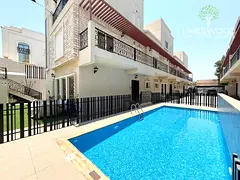 Modern 5BR En-Suite Villa with Pool