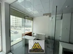 Separate offices of varying sizes, a meeting room is available, and rental contracts including bills