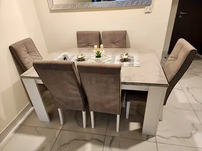Dinning table