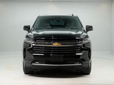 2023 Chevrolet SUBURBAN 照片 2